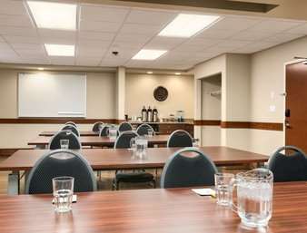 Days & By Wyndham Edmonton Hotel Sherwood Park